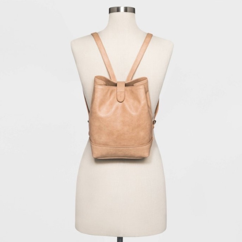 🎊HP🎊 Universal Thread Brown Bucket Mini Backpack